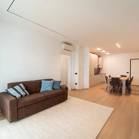 Incantevole Fronte Mare 4b 公寓